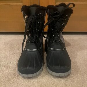 JBU Black and Gray Ankle Boots